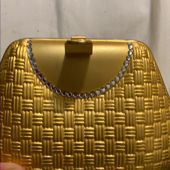 Brushed Vintage Metal Handbag w/ Crystal Accents - Picture 5 of 9